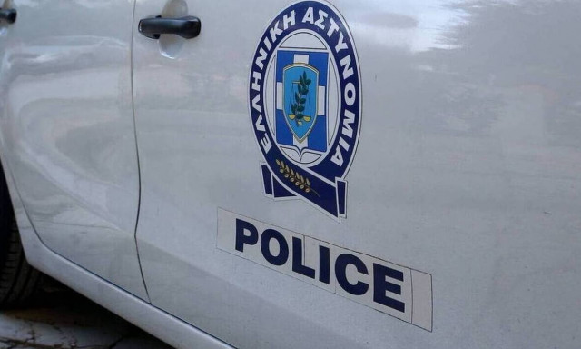 Θεσσαλονίκη: Συνελήφθη 29χρονος που μετέφερε με το όχημά του επτά παράτυπους μετανάστες