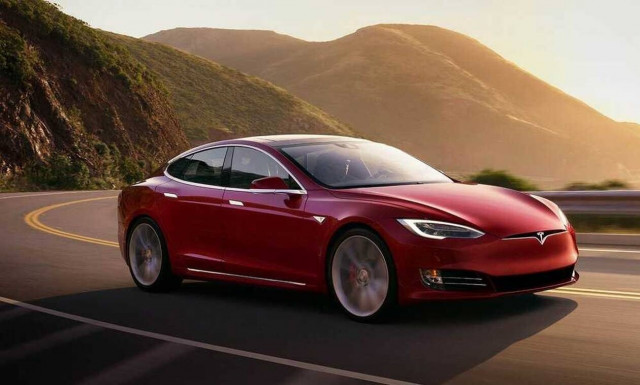 Κίνδυνος για τις καλωδιώσεις των Tesla