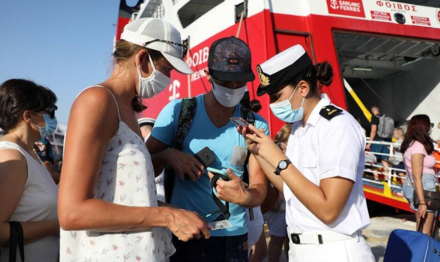 Plakiotakis: Coast guard responsible for the checks in ferries