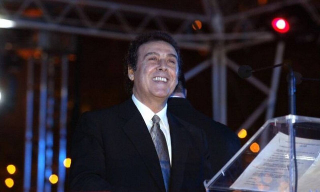 Τόλης Βοσκόπουλος: Βαθιά υπόκλιση στον «Ανεπανάληπτο» - Την Τετάρτη το τελευταίο αντίο...