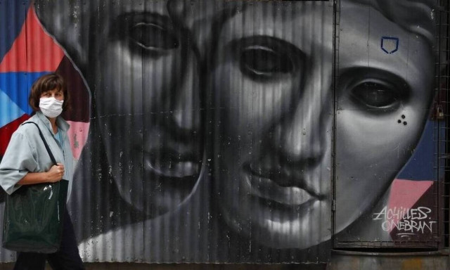 Σαρηγιάννης στο Newsbomb.gr: Μεγαλύτερη από ό,τι περιμέναμε η μεταδοτικότητα της μετάλλαξης Δέλτα