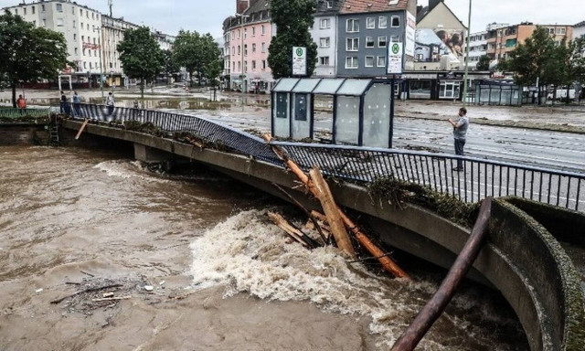 Γερμανία: Τραγωδία χωρίς τέλος - Στους 165 οι νεκροί από τις πλημμύρες