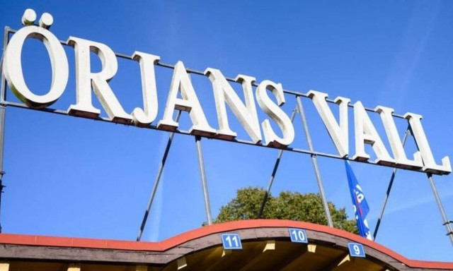 Εμπρός της Χάλμσταντ παλικάρια (2,05)