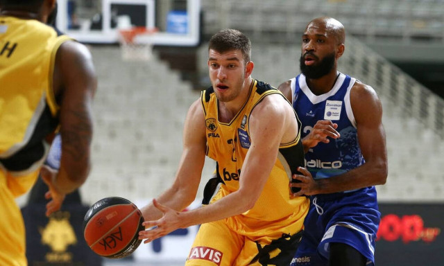 Εκεί θα συνεχίσει την καριέρα του ο Ρογκαβόπουλος