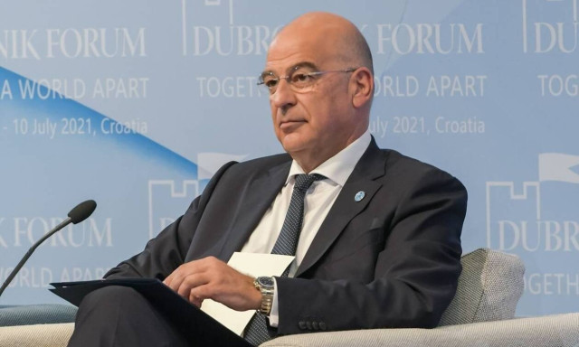 Dendias decorates Qatari Ambassador Abdulaziz Ali Al-Naama with Grand Cross of the Order of Phoenix