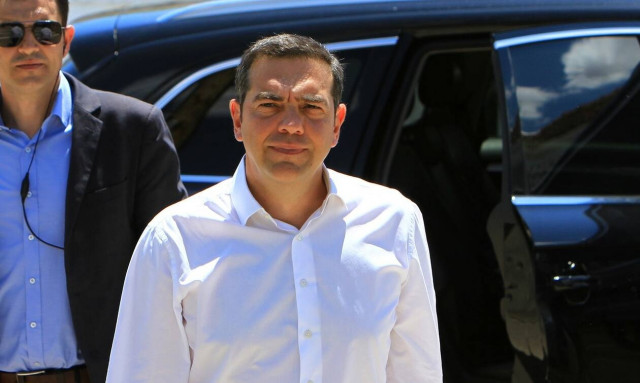 Στη Μύκονο ο Αλέξης Τσίπρας- Τα εγκληματικά λάθη της κυβέρνησης και τα προβλήματα των επιχειρηματιών