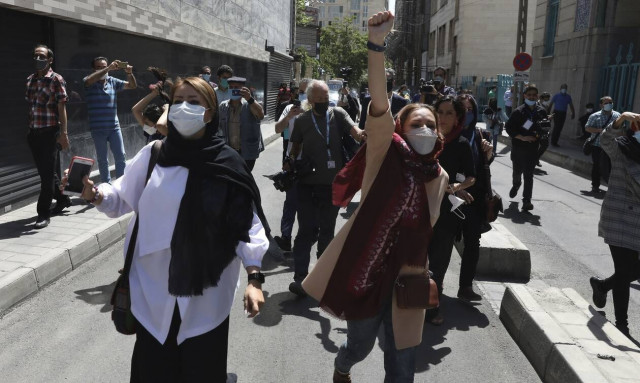 Ιράν: Νεκρός αστυνομικός στη διάρκεια ταραχών στο νοτιοδυτικό τμήμα της χώρας