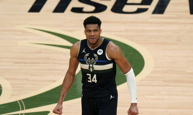 Γιάννης Αντετοκούνμπο: «Αχόρταγος» ο MVP - «Θέλουμε να το ξανακάνουμε»