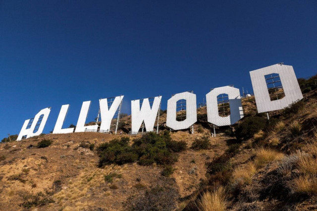 To Χόλιγουντ αποφάσισε τον υποχρεωτικό εμβολιασμό των ηθοποιών