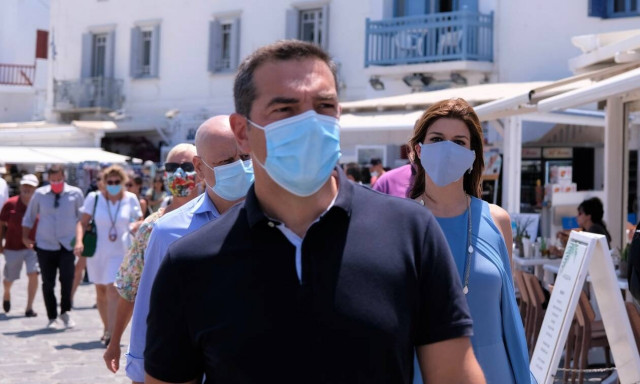 Τσίπρας Μύκονος lockdown