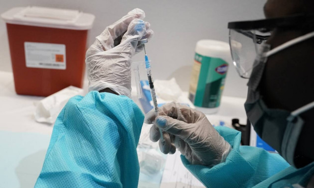 Pfizer: Οι ΗΠΑ αγοράζουν 200 εκατ. επιπλέον δόσεις εμβολίων κατά της Covid-19