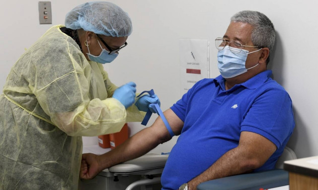 ΗΠΑ: Οι Ρεπουμπλικάνοι ρίχνονται στη μάχη υπέρ του εμβολιασμού, καθώς η επιδημία αναζωπυρώνεται