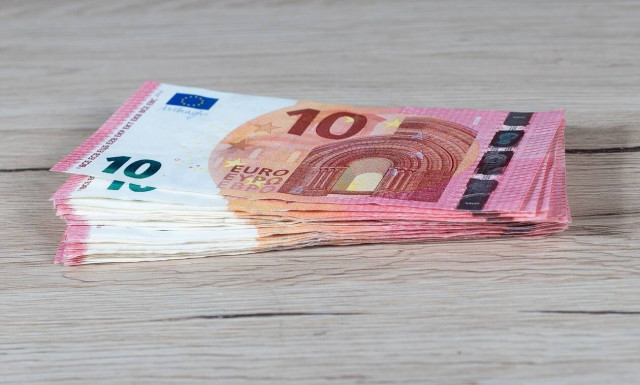 ΕΝΦΙΑ: Πότε φτάνουν τα «ραβασάκια» της Εφορίας - Ποιοι ιδιοκτήτες θα έχουν μείωση ή και απαλλαγή