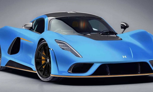 Θα δώσει 2 εκατομμύρια δολάρια για να κάνει μόλις 4.000 χιλιόμετρα το χρόνο!