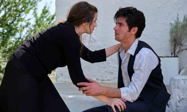 Άγριες Μέλισσες: Φωτογραφία - spoiler από τα γυρίσματα της σειράς