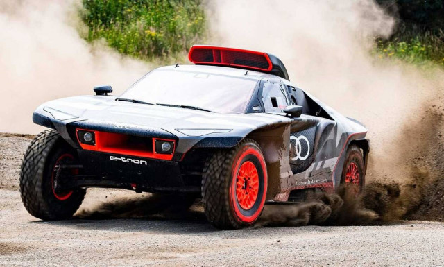 Αυτό είναι το… περίπου ηλεκτρικό Audi RS Q E-Tron για το Ράλι Ντακάρ 2022