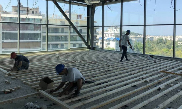 Κατώτατος μισθός: Πώς διαμορφώνεται στην Ελλάδα - Ποια είναι η θέση της Ευρώπη