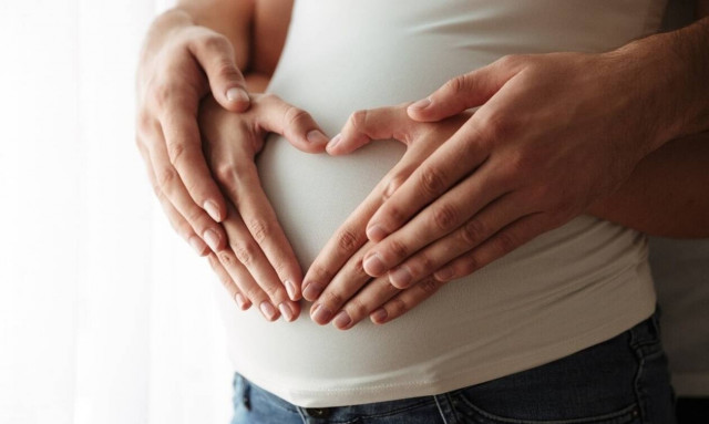 Be-Live: Το πρόγραμμα που κάνει πράξη το όνειρο ζευγαριών με υπογονιμότητα να αποκτήσουν παιδί