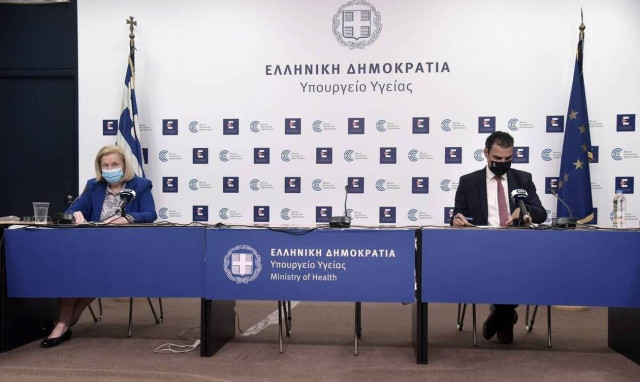 Live η ενημέρωση του υπουργείου Υγείας για τους εμβολιασμούς