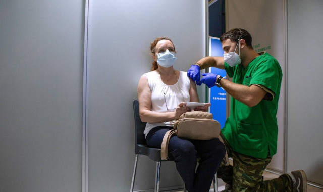 Λουκίδης: Στο 5% με 7% οι εμβολιασμένοι που νοσηλεύονται στα νοσοκομεία με κορονοϊό