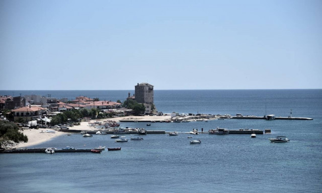 Καιρός τώρα: Πλησιάζει ο καύσωνας διαρκείας - Πόσο θα φτάσει η θερμοκρασία τη Δευτέρα