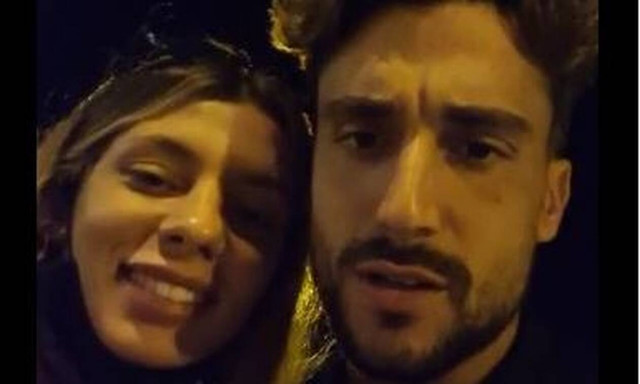 Φοβερή έκπληξη του Σάκη Κατσούλη στη Μαριαλένα στη μέση της Εθνικής Οδού (video)