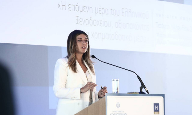 Ζαχαράκη: Από τον Ιούνιο σε όλους τους Δήμους οι «Νταντάδες της Γειτονιάς»