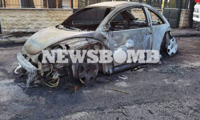 Φωτιά Διόνυσος: Πού μπορούν να απευθύνονται οι πληγέντες από την πυρκαγιά