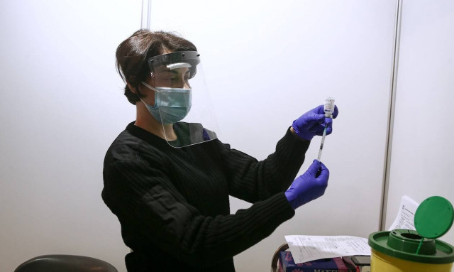 Μελέτη: Τα εμβόλια mRNA δεν επηρεάζουν το σπέρμα