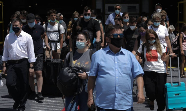 Σαρηγιάννης στο Newsbomb.gr: Πόσα κρούσματα αναμένονται πριν τις 15 Αυγούστου