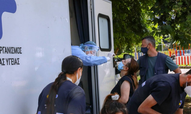 Καπραβέλος στο Newsbomb.gr: Αν δεν προσέξουμε σε αυτό το πανδημικό κύμα θα πεθάνουν περισσότεροι