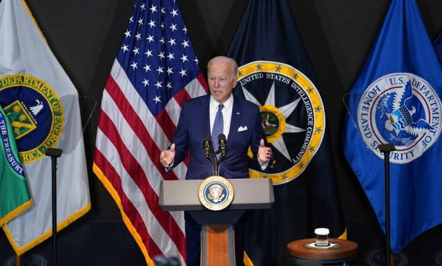 Ο Μπάιντεν κατηγορεί τη Ρωσία πως επιδιώκει ανάμειξη στις ενδιάμεσες βουλευτικές εκλογές του 2022