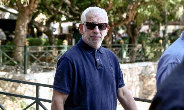 Ο Πέτρος Φιλιππίδης