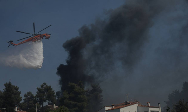 ΣΥΡΙΖΑ: Παρά τις προειδοποιήσεις για τον καύσωνα, το επιτελικό κράτος Μητσοτάκη κοιμόταν και πάλι