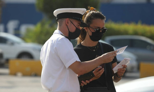 Κοντογεώργης: Ανοιχτό το ενδεχόμενο για τοπικά περιοριστικά μέτρα σε νησιά με εξάρσεις του ιού