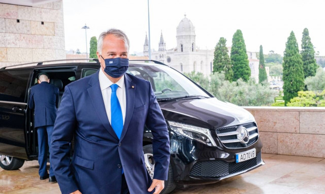 Βορίδης: Δεν συζητάμε απολύσεις για τους ανεμβολίαστους