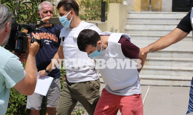 Έγκλημα στη Δάφνη: Ποινική δίωξη για ανθρωποκτονία από δόλο σε ήρεμη ψυχική κατάσταση στον 40χρονο
