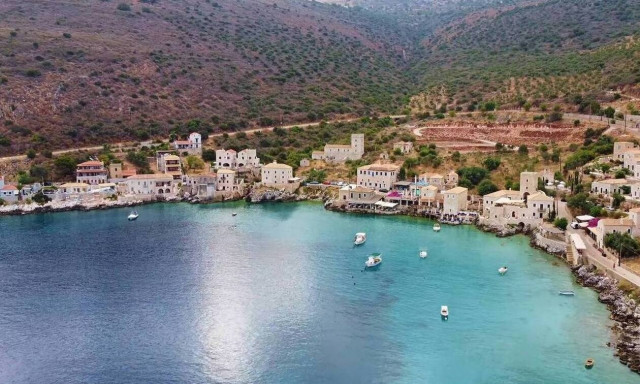 Λιμένι: Το πέτρινο στολίδι στην καρδιά της Μάνης (video)
