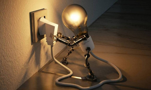 Αυξήσεις από αύριο (1/8) στους λογαριασμούς ρεύματος - Δείτε αναλυτικά