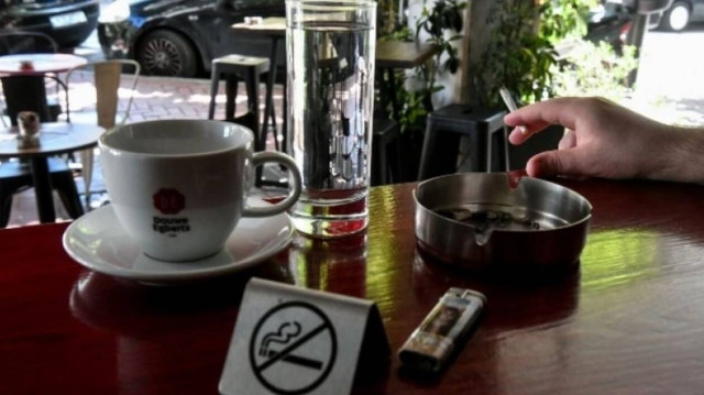 Σαν σήμερα o Όθωνας απαγόρευσε το κάπνισμα σε όλους τους κλειστούς δημόσιους χώρους