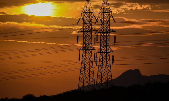 Πυλώνες της ΔΕΗ