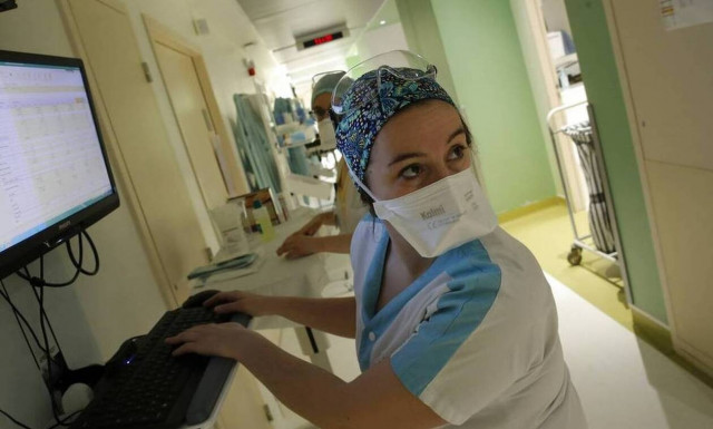 Σαρηγιάννης: Μπορεί να φτάσουμε και 5000 κρούσματα μέχρι τέλος Αυγούστου