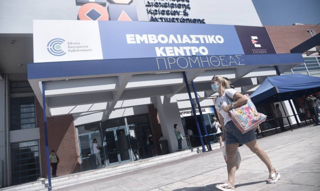 Covid-19: Προς ενισχυτικές δόσεις εμβολίων- Ποιοι θα τις λάβουν