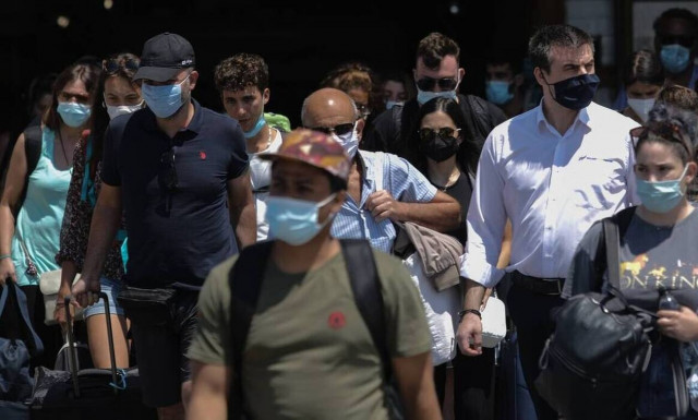 Παγώνη: H μετάλλαξη «Δ» είναι πολύ επιθετική όπως η ανεμοβλογιά