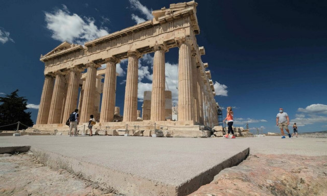 Καύσωνας: Κλειστοί από τις 12 μέχρι τις 5 οι αρχαιολογικοί χώροι μέχρι την Πέμπτη
