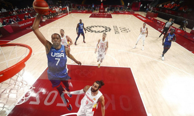 Ολυμπιακοί Αγώνες 2020: Οι ΗΠΑ «πέταξαν» εκτός τους Ισπανούς με σούπερ Ντουράντ (videos)