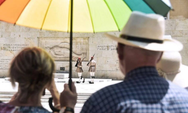 Καύσωνας: «Σαχάρα» για 8η ημέρα η χώρα - Πολύ υψηλός και σήμερα ο κίνδυνος εκδήλωσης πυρκαγιών