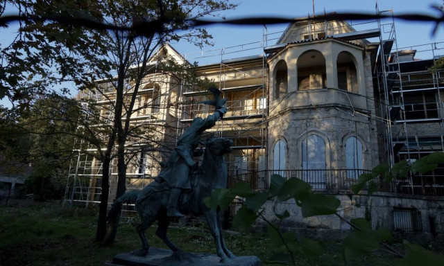 ανάκτορα Τατόι