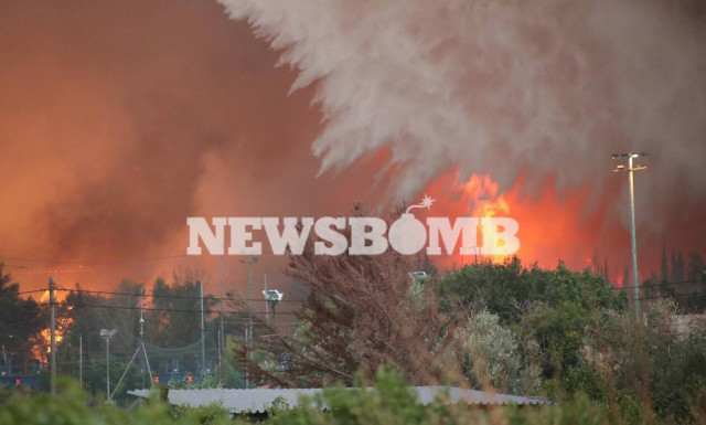 Φωτιά: Μήνυμα 112 σε όλη τη χώρα  - «Αποφεύγουμε άσκοπες μετακινήσεις, υψηλός κίνδυνος πυρκαγιάς»