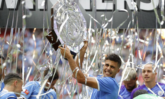 Λέστερ και Μάντσεστερ Σίτι διεκδικούν το πρώτο τρόπαιο